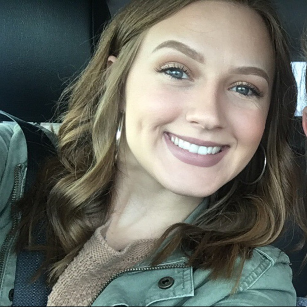 Meet your Posher, Ashley